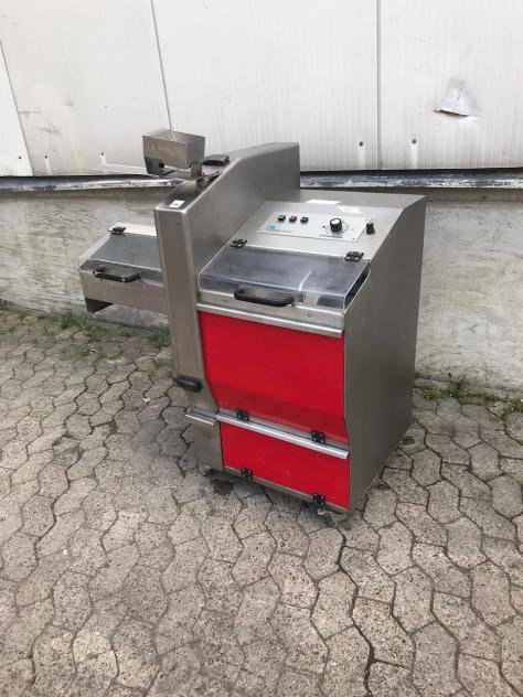 Bread and biscuit cutting machines HERLITZIUS Shop