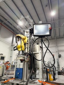 FANUC LR Mate 200iD/7L auf einer Bahn