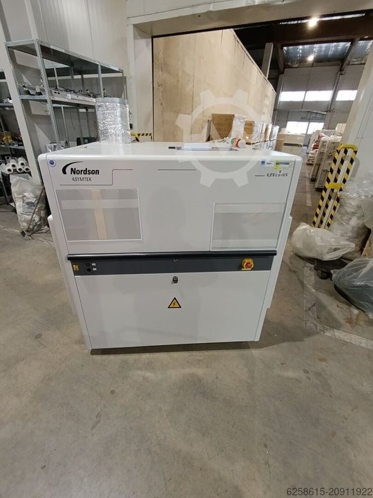 Exelsius UV-9 Oven