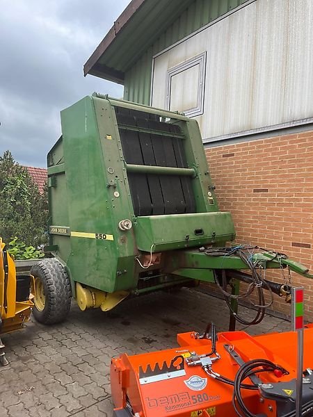 John Deere 550