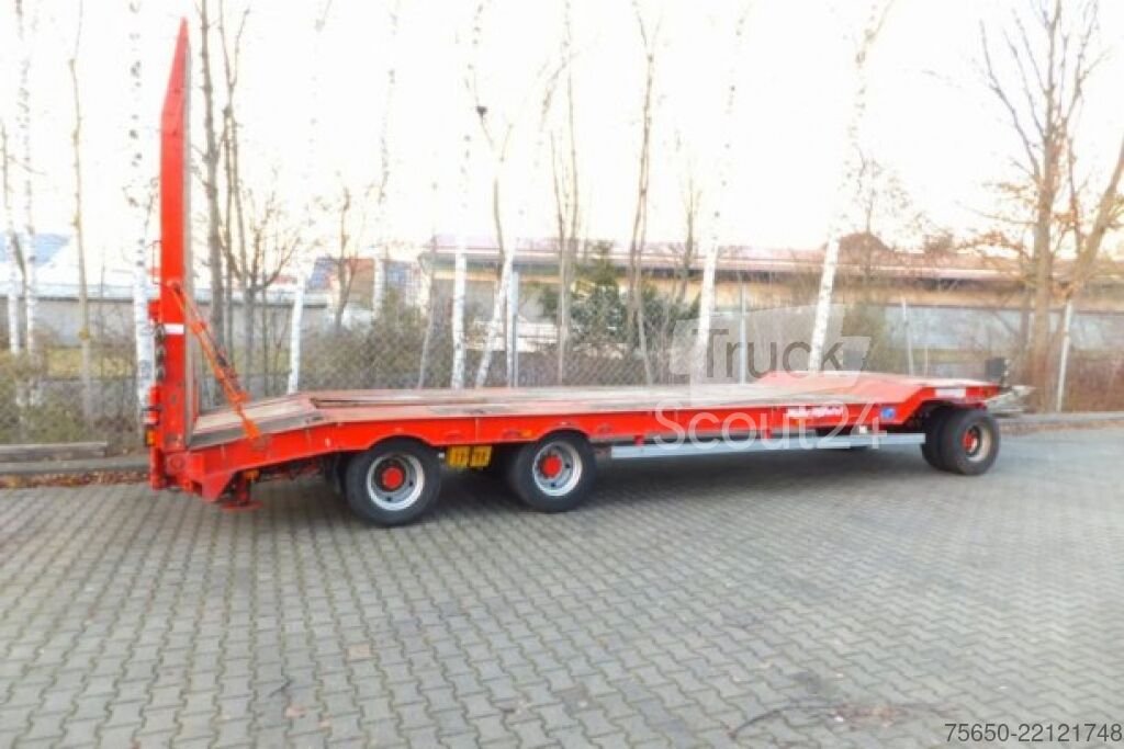 Tieflader Anhänger Müller Mitteltal T 3  3 Achs Tieflader- Anhänger gebraucht