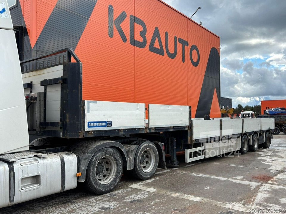 Offener Körper Zaslaw D-651 PLATFORM L=9315 mm / SAF AXLES gebraucht