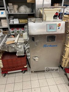 Dough dividing machines FORTUNA Primus Pro