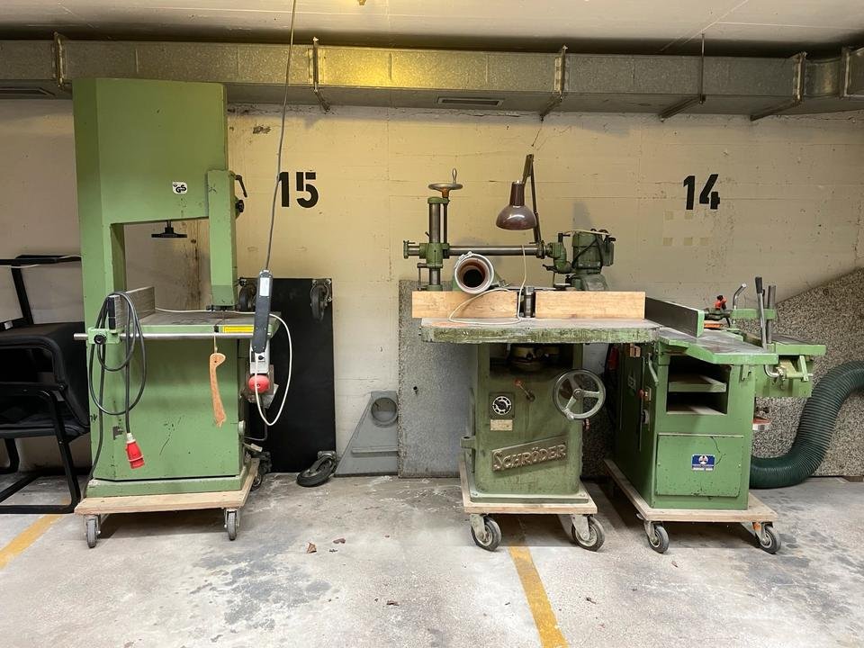 Holz Tischkreissäge , Drehbank, Absauger etc
