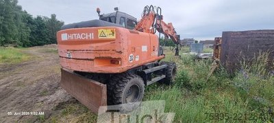 Mobilbagger HITACHI ZX160W gebraucht