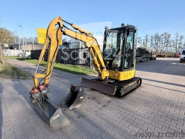 Minibagger KOMATSU PC26 MR-3 + Löffel Packet  / TOP gebraucht