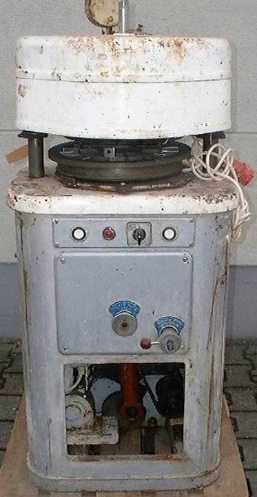 Knitting machines for dough pieces W & P Rotamat CN