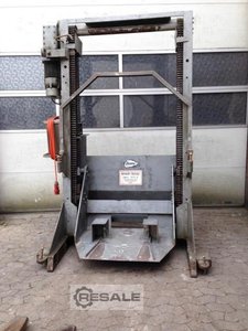 Lifting tippers DIOSNA HK 600
