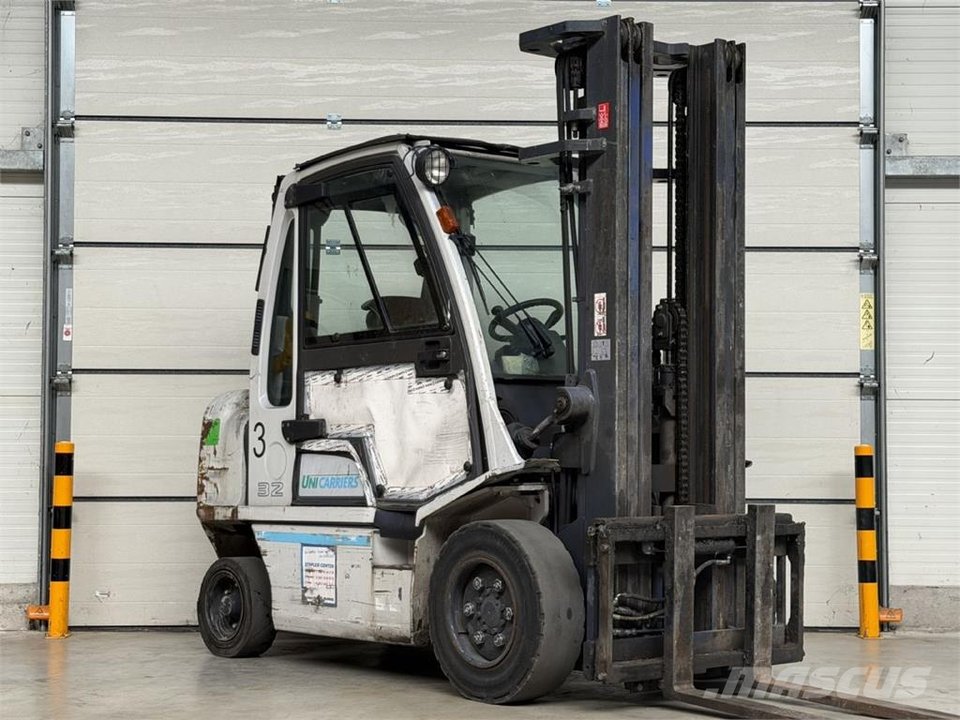 Nissan YG1D2A32Q