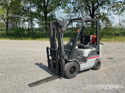 Nissan L01A15 Forklift