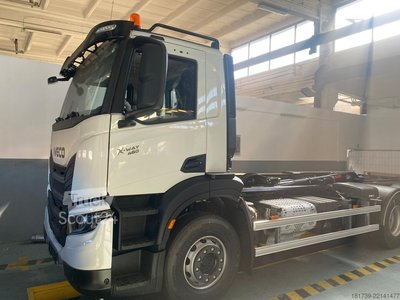 Hakengerät Iveco X-Way AT280X46Y/PS / 2026 / HIAB 21 t neu
