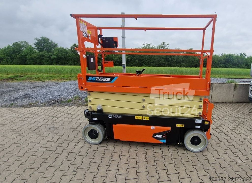 Arbeitsbühne JLG ES2632 gebraucht