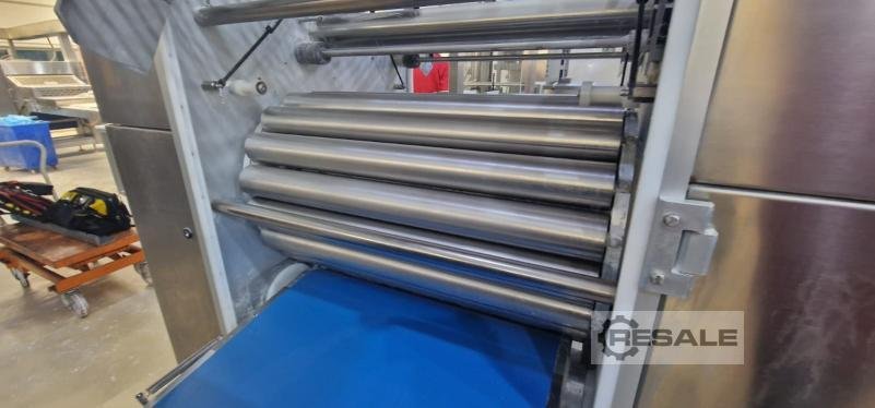Sheeters RONDO pastry sheeting line