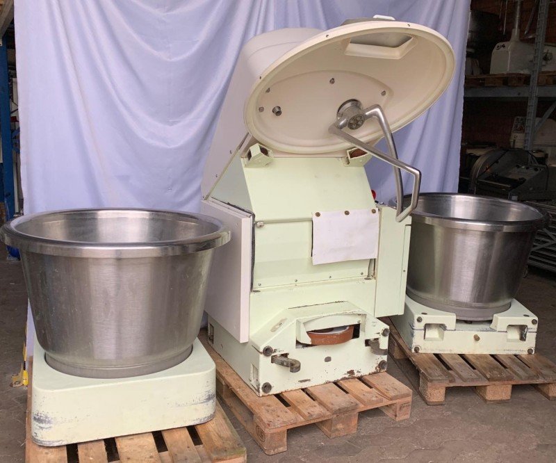 Spiral kneading machines W&P WERNER & PFLEIDERER WP UC 80 A