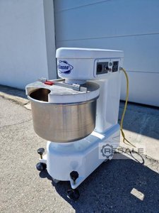 Spiral kneading machines DIOSNA SP40