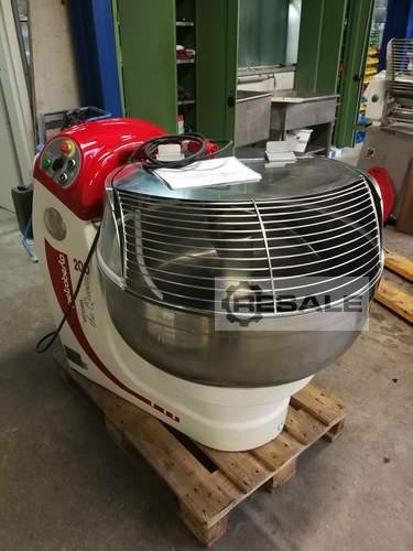 Spiral kneading machines PIETROBERTO Victtoria the Queen 200