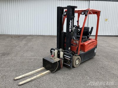 Yale ERP 16VT