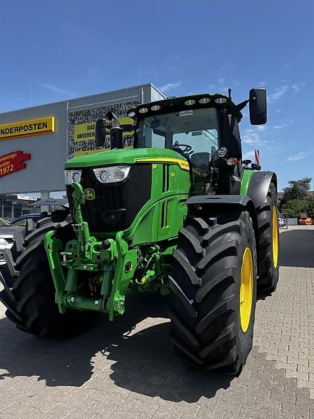 John Deere 6R 250