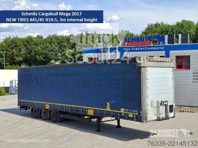 Auflieger mit Pritsche & Plane Schmitz Cargobull Curtainsider Mega gebraucht