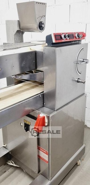 Systems for bread rolls LIPPELT Mini-Rustica