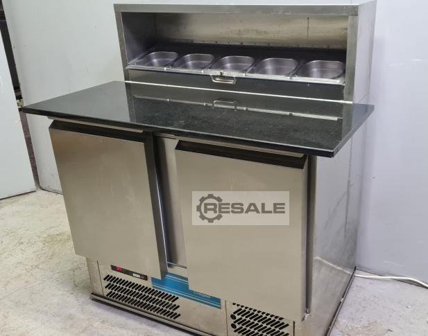 Commercial kitchen working tables COOL COMPACT