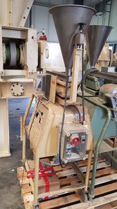Laboratory mill CONDUX CUM 100