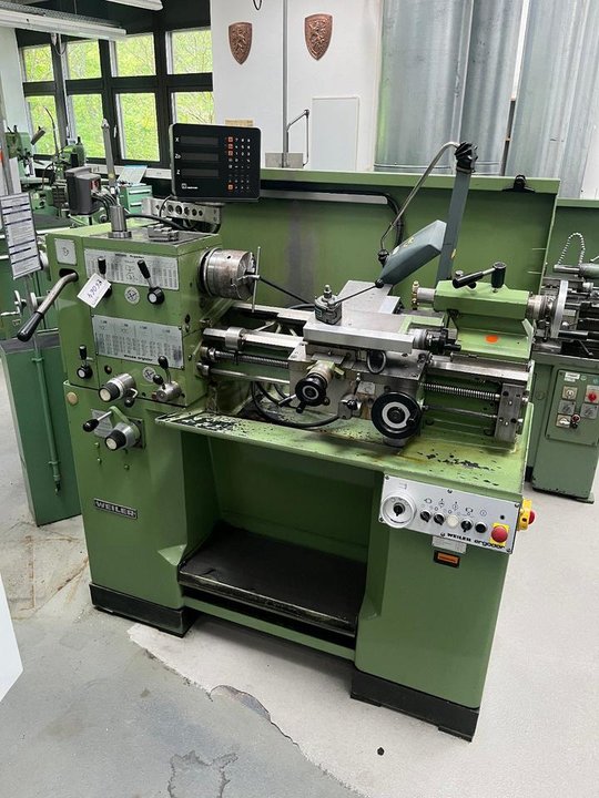 Drehmaschine Weiler Ergodor + Digitalanzeige aus Schule!