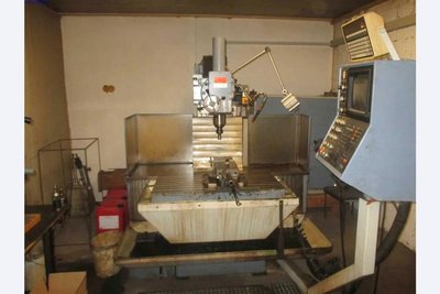 Universal CNC Werkzeugfräsmaschine Fräsmaschine Hermle