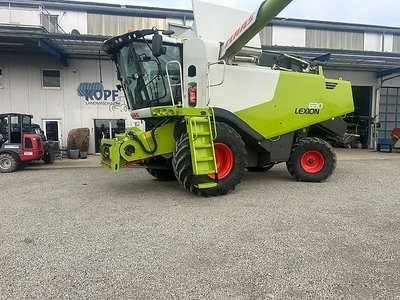 Claas Lexion 630 Zentralschmieranlage 3D