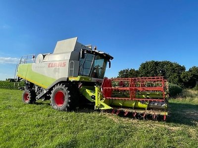Claas Lexion 570 (Raupenlaufwerk / Allrad möglich)