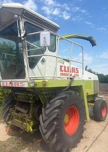 Claas Jaguar 675