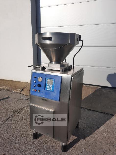 Filling and vacuum filling machines HTS Vacuum Filling Machine