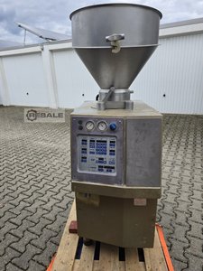 Filling and vacuum filling machines HANDTMANN VF 50