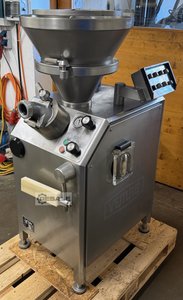Filling and vacuum filling machines VEMAG Robot 500