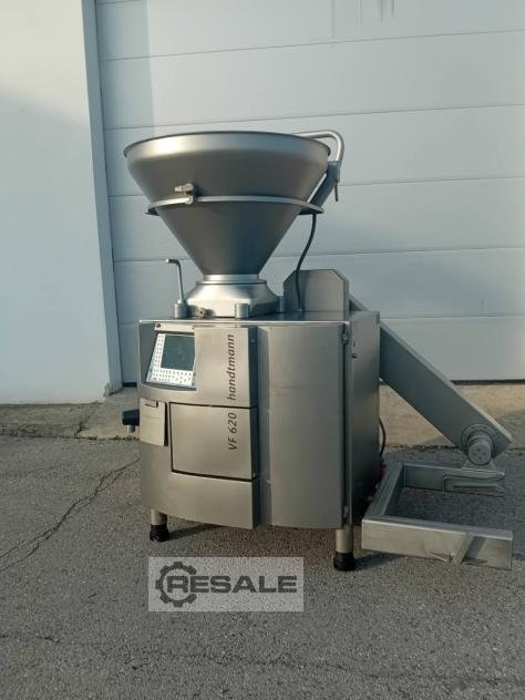 Filling and vacuum filling machines HANDTMANN VF 620