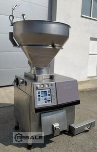 Filling and vacuum filling machines HANDTMANN VF 300