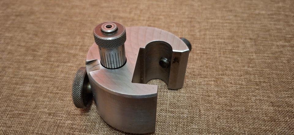 Weiler Drehmaschine Bettanschlag mit Feineinstellung
