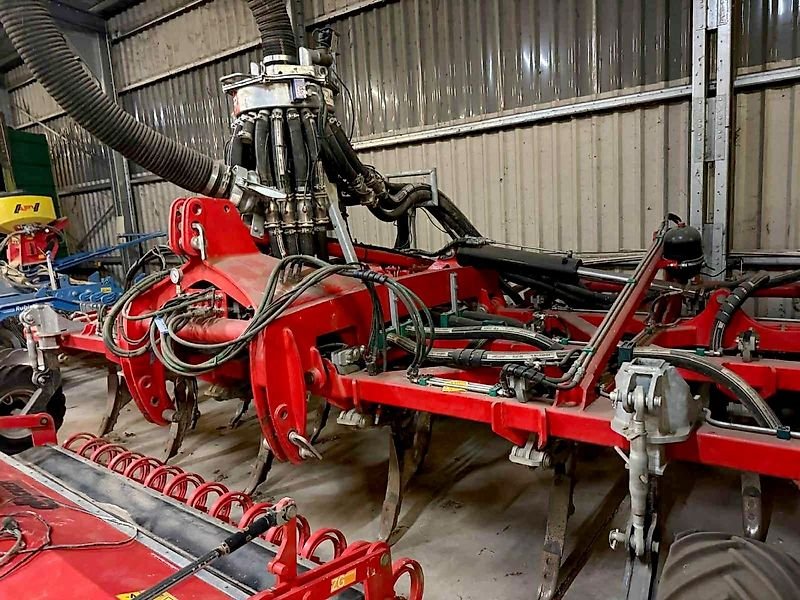 Volmer Grubber Aper 600 ca. 100ha mit liegendem Verteilerkopf