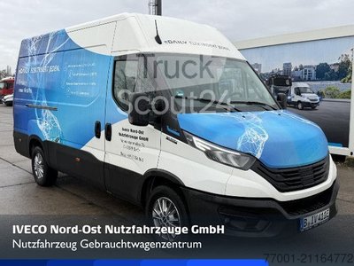 Kastenwagen IVECO 35S14E V LED / AHK-3,5T / ACC gebraucht
