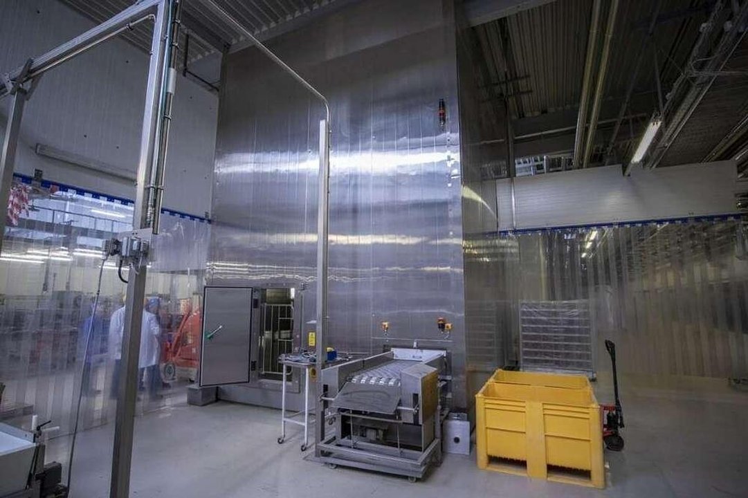 Refrigeration systems FRIGOSCANDIA South-North, Clockwise Rota...
