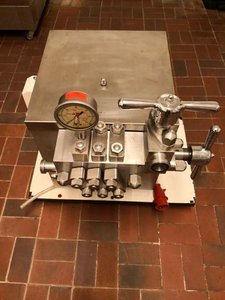 Homogenisers APV HOMOGENIZER LAB 100