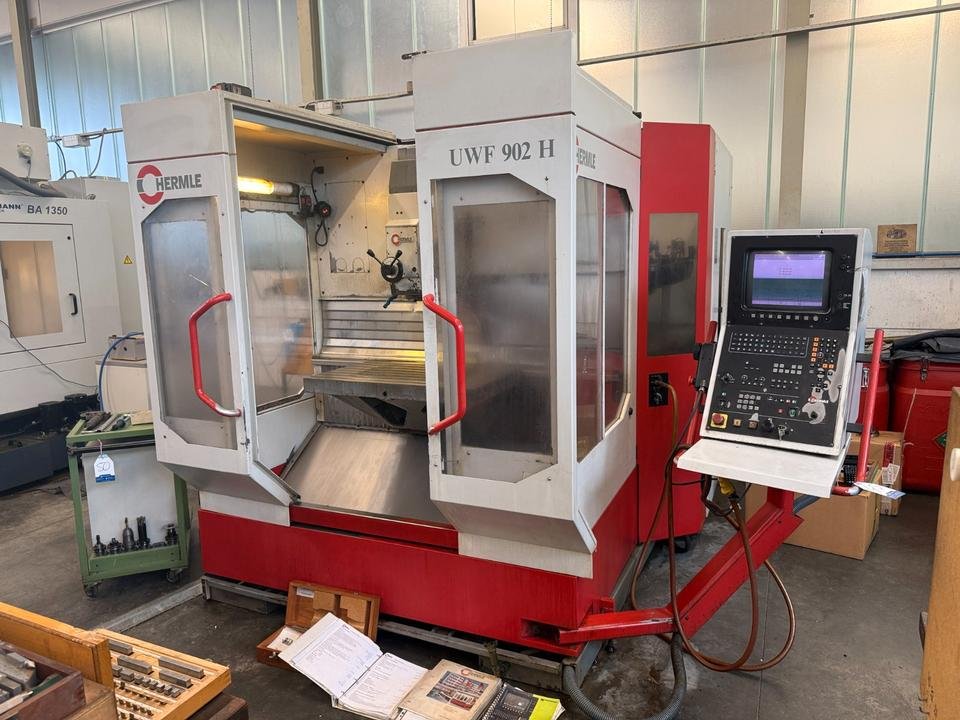 HERMLE UWF 902 H CNC Vertikalbearbeitungszentrum