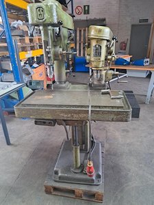 Säulenbohrmaschine, gebraucht, Marke Gebrüder Hoffmann Werkzeugma