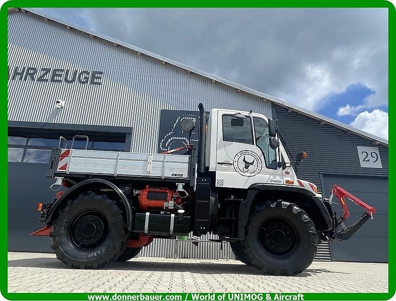 Mercedes-Benz Unimog U400 mit Werner Seilwide, 6 Zylinder, Reifendruckregelanlage , Mega Gerät
