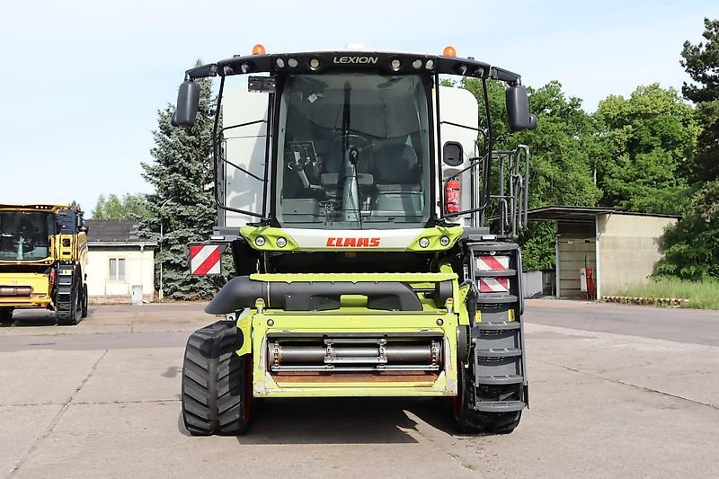 Claas LEXION 8700 TT OHNE SCHNEIDWERK
