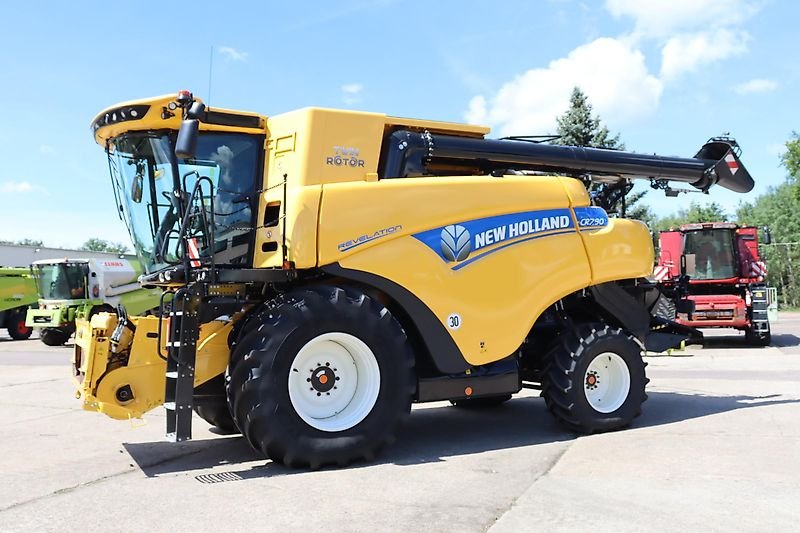New Holland CR 7.90 REVELATION.RTK