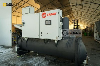Chillers TRANE RTHD 300 SE 1055 kW
