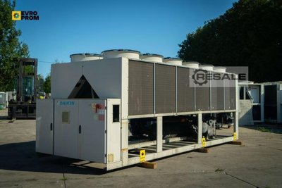 Chillers DAIKIN EWAD460BZSS001 459 KW