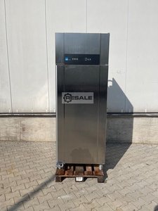 Fridges GRAM SF86plus C