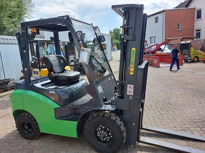 Artison PFD25.33-II 2,5t Dieselstapler mit Seitenschieber